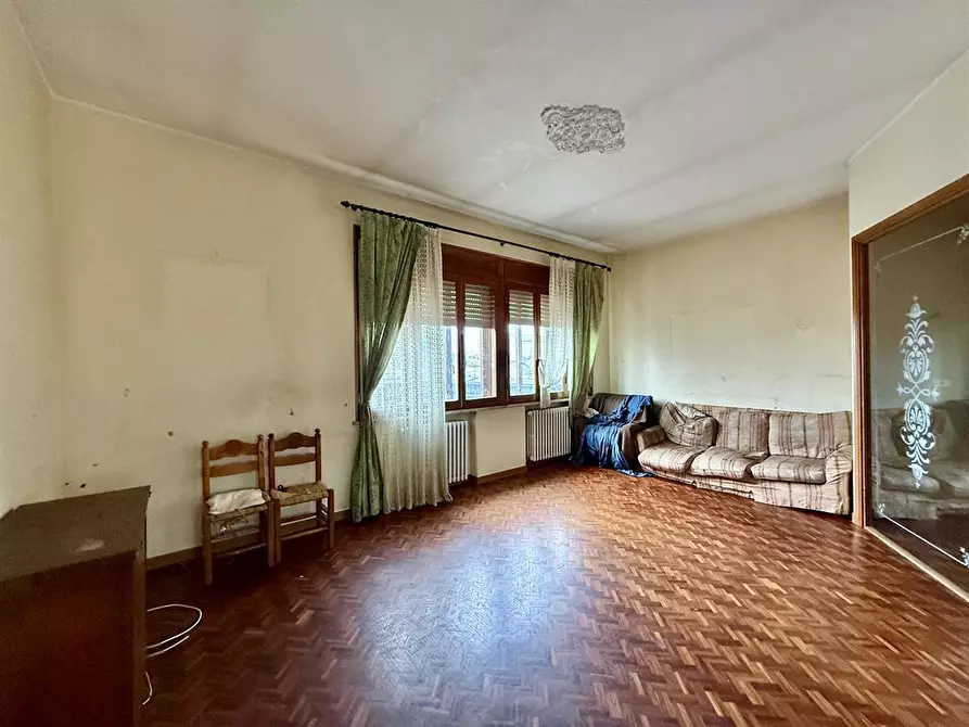 Immagine 1 di Appartamento in vendita  in via reale 191 a Ravenna