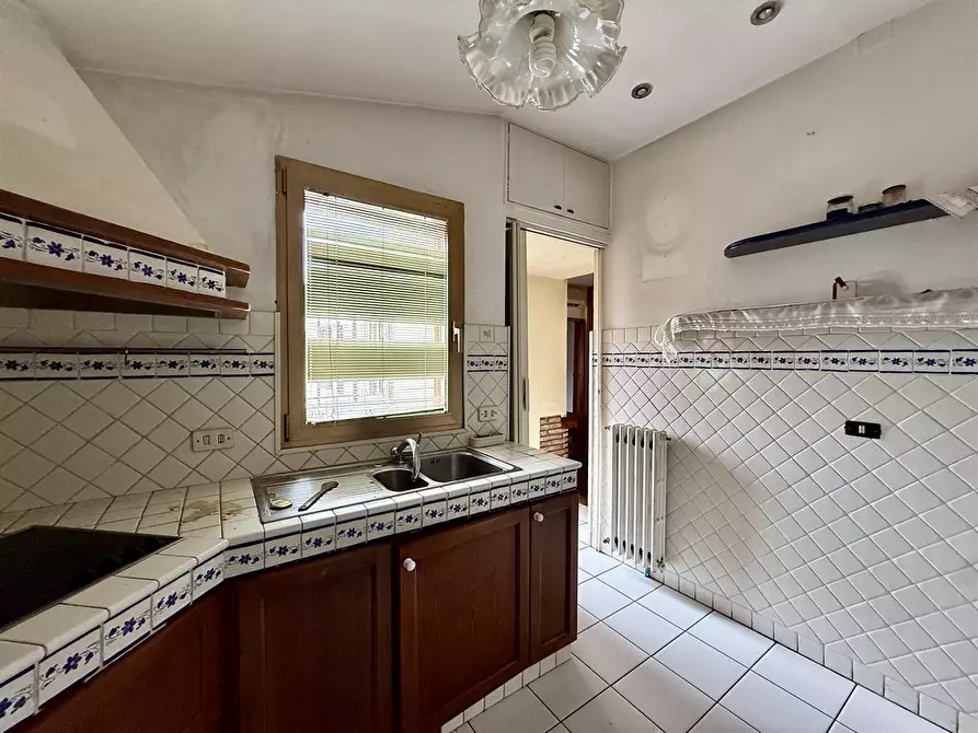 Immagine 6 di Appartamento in vendita  in via reale 191 a Ravenna