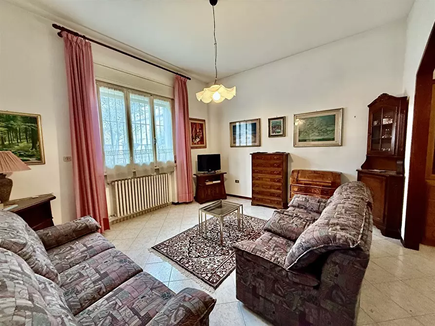 Immagine 4 di Casa bifamiliare in vendita  in Via della Libertà 14 a Ravenna