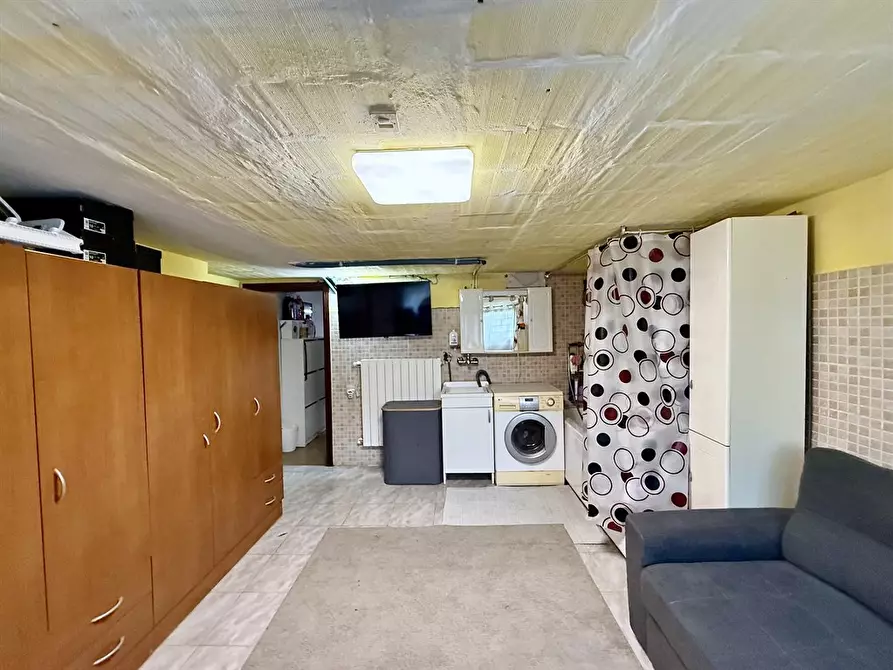 Immagine 6 di Casa bifamiliare in vendita  in via Aurelio Tarrono 26 a Alfonsine
