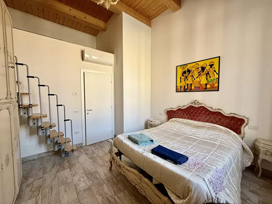 Immagine 9 di Casa semindipendente in vendita  in P.za della Libertà 27 a Bagnacavallo