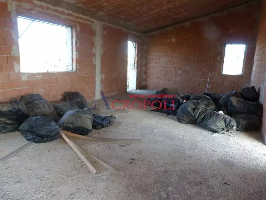 Immagine 7 di Villa in vendita  a Anguillara Sabazia