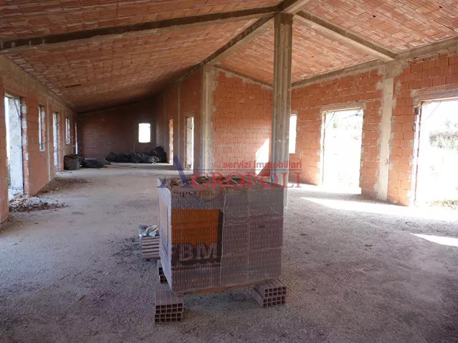 Immagine 2 di Villa in vendita  a Anguillara Sabazia