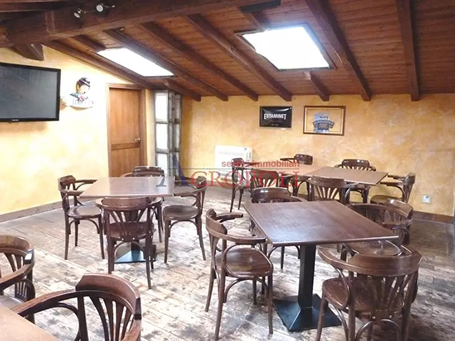 Immagine 3 di Bar / Ristorante in vendita  a Anguillara Sabazia