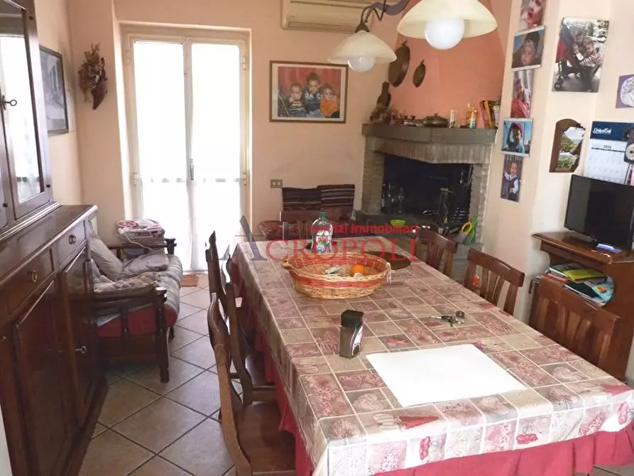 Immagine 7 di Villa in vendita  in via Cristoforo Colombo a Anguillara Sabazia