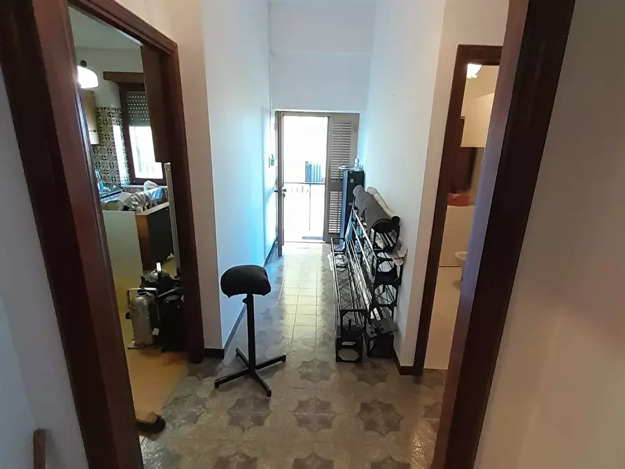 Immagine 8 di Appartamento in vendita  a Tolfa