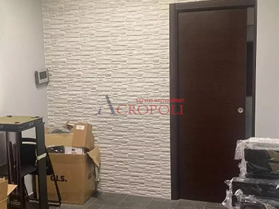 Immagine 4 di Ufficio in vendita  in Via delle Magnolie a Bracciano