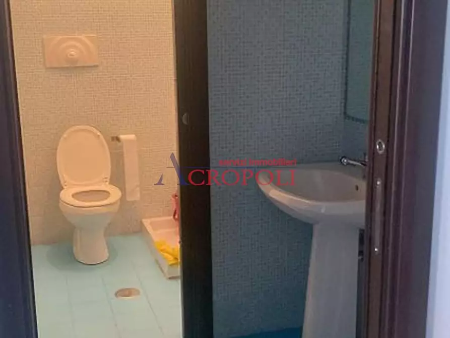 Immagine 1 di Ufficio in vendita  in Via delle Magnolie a Bracciano