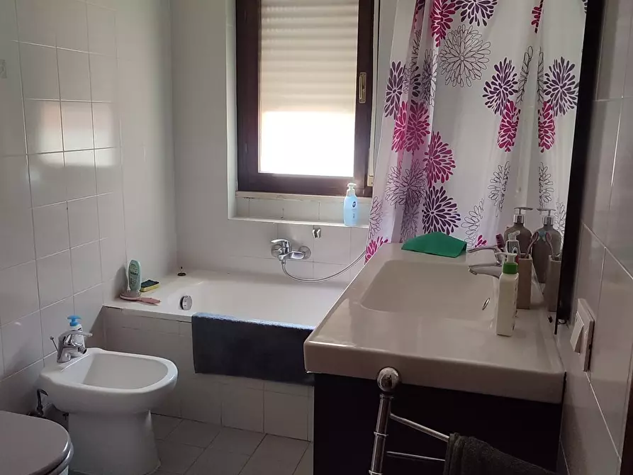 Immagine 4 di Appartamento in vendita  a Bracciano