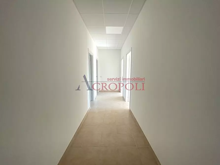Immagine 1 di Ufficio in affitto  a Anguillara Sabazia