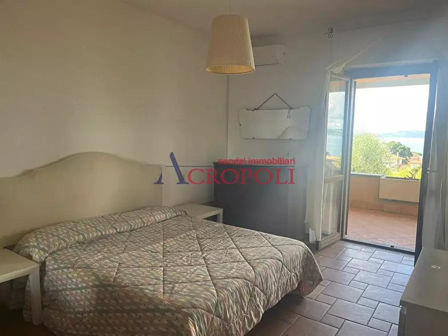 Immagine 4 di Casa bifamiliare in vendita  a Trevignano Romano