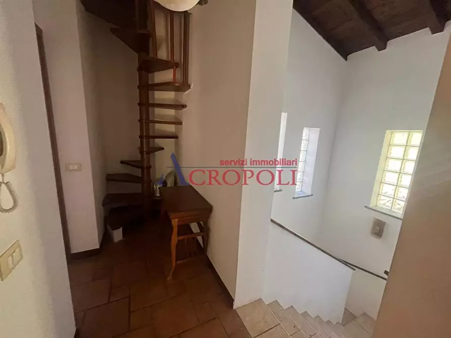 Immagine 9 di Casa bifamiliare in vendita  a Trevignano Romano