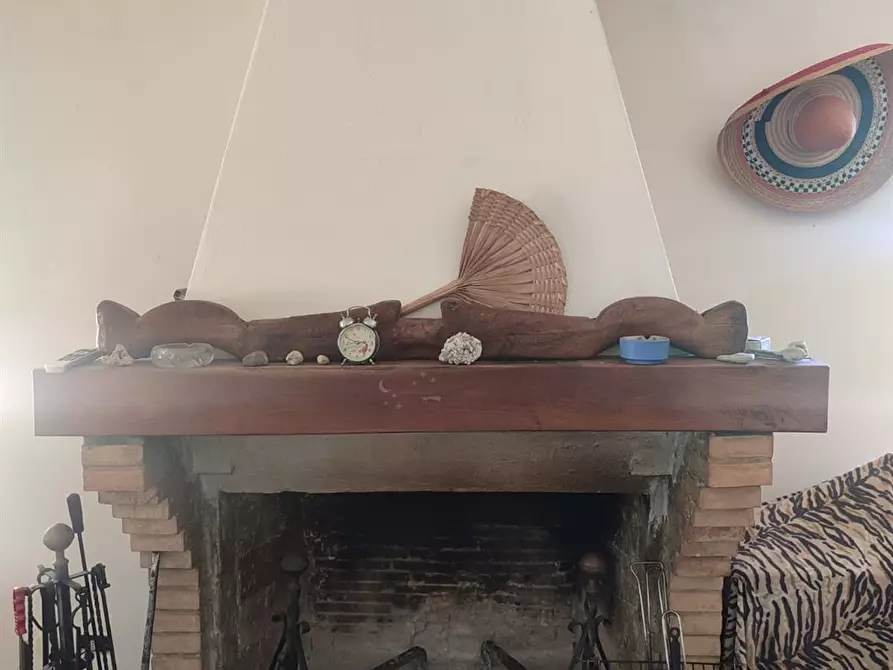 Immagine 9 di Villa in vendita  a Bracciano