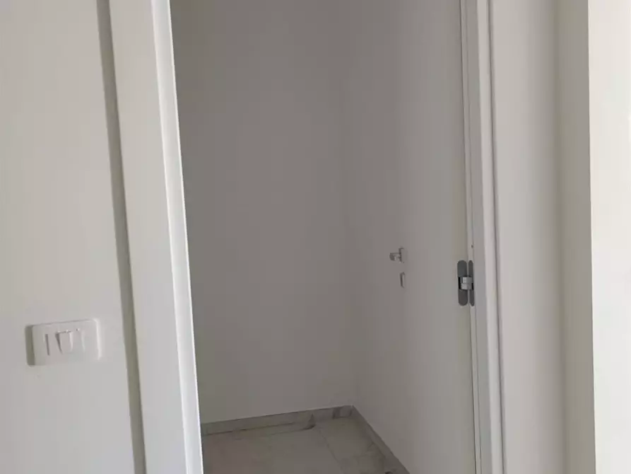 Immagine 6 di Appartamento in vendita  a Manziana