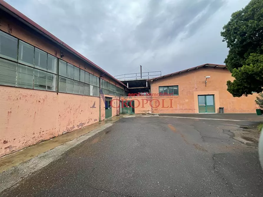 Immagine 1 di Capannone industriale in vendita  in via di Castel Romano a Roma