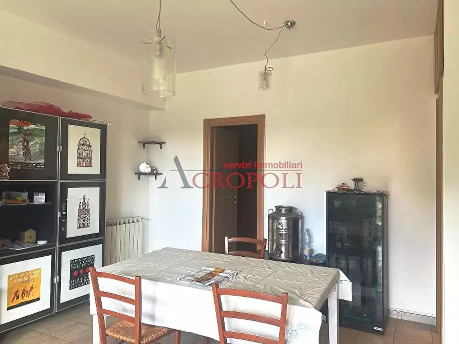 Immagine 2 di Appartamento in vendita  a Anguillara Sabazia