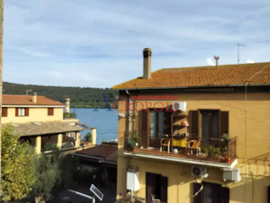 Immagine 7 di Appartamento in vendita  a Trevignano Romano