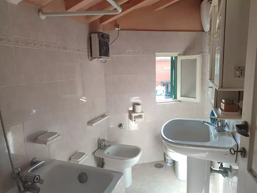 Immagine 3 di Appartamento in vendita  a Manziana