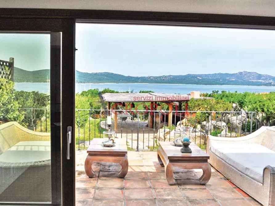 Immagine 6 di Villa in affitto  a Olbia