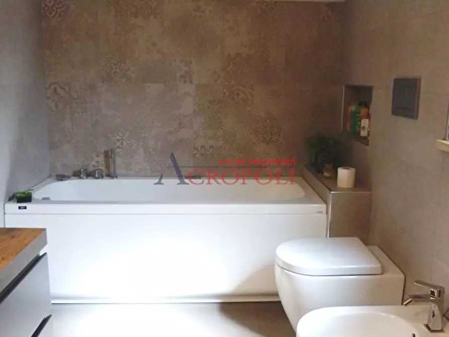 Immagine 5 di Villetta a schiera in vendita  in Via dei Sambuchi a Anguillara Sabazia