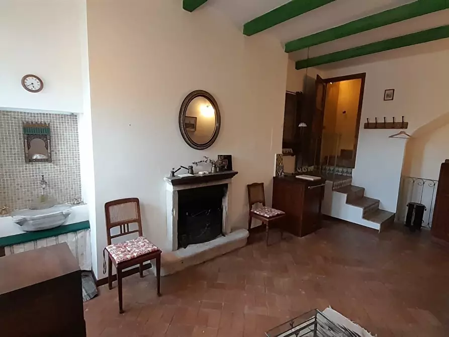 Immagine 2 di Casa indipendente in vendita  a Bracciano