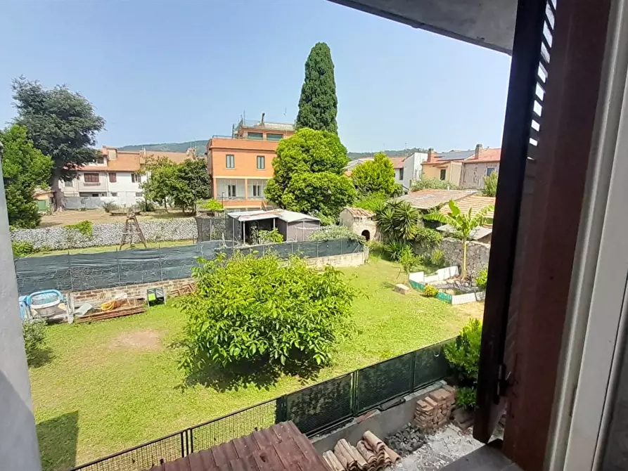 Immagine 7 di Appartamento in vendita  a Manziana