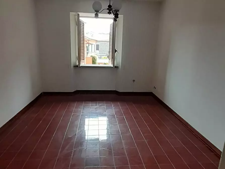 Immagine 9 di Appartamento in vendita  a Manziana