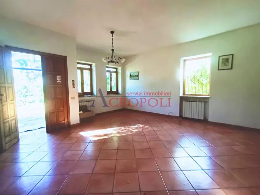 Immagine 5 di Villa in vendita  in via Ponte Fedele a Anguillara Sabazia