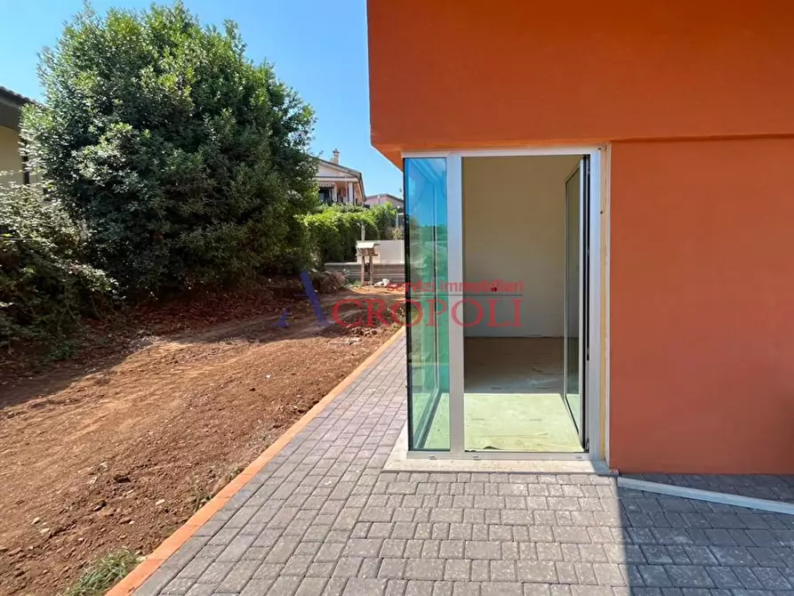 Immagine 3 di Villa in vendita  in Via Quarto del Lago a Bracciano