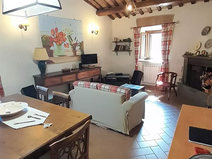 Immagine 3 di Appartamento in vendita  a Bracciano