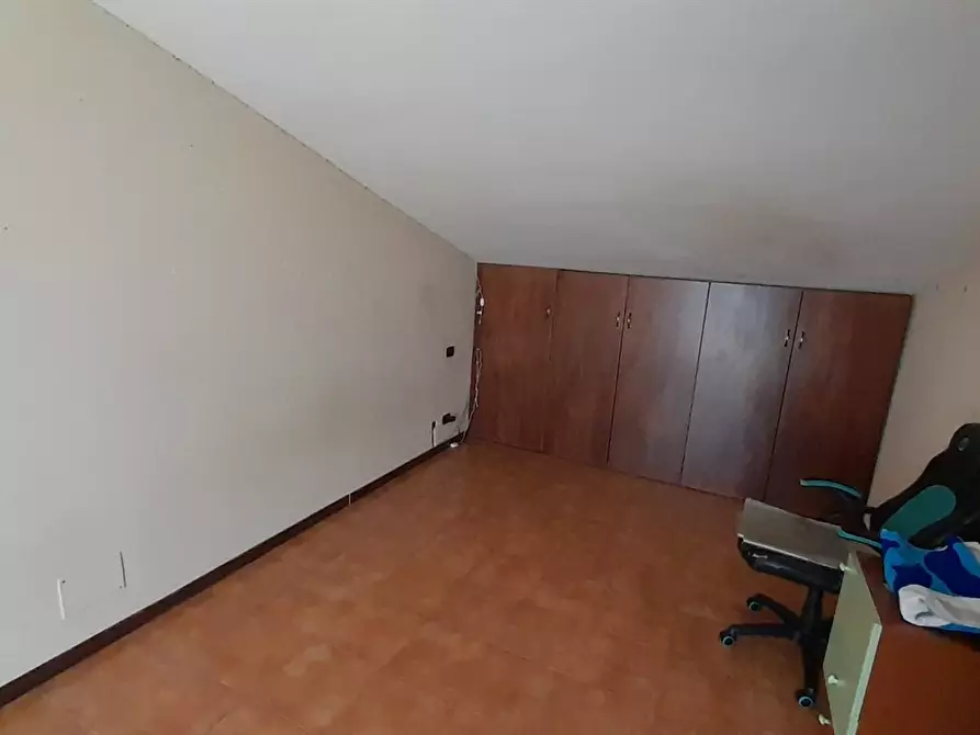 Immagine 8 di Villetta a schiera in vendita  a Bracciano