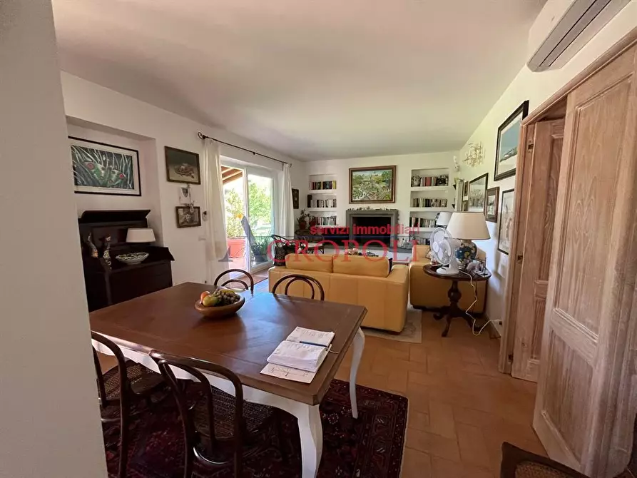 Immagine 7 di Villa in vendita  a Trevignano Romano