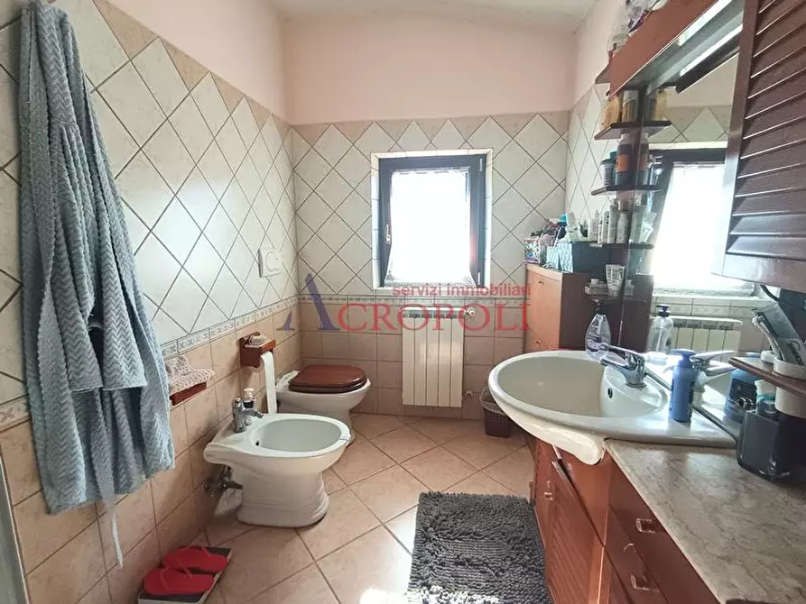 Immagine 6 di Villa in vendita  in via Fontanile dei Monti a Anguillara Sabazia