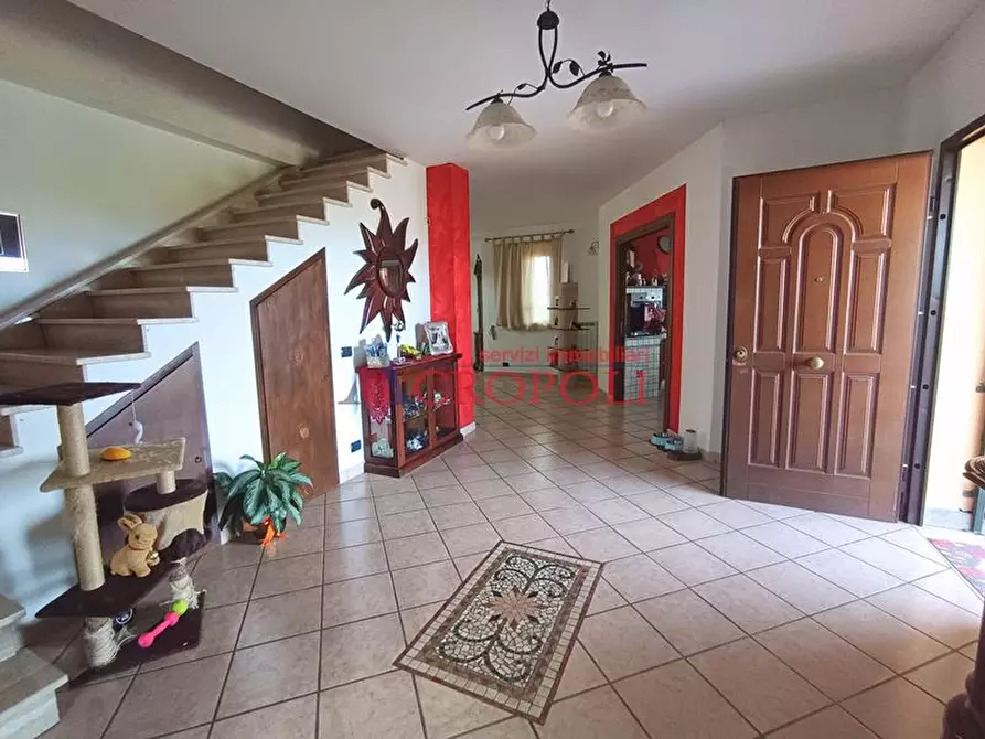 Immagine 2 di Villa in vendita  in via Fontanile dei Monti a Anguillara Sabazia