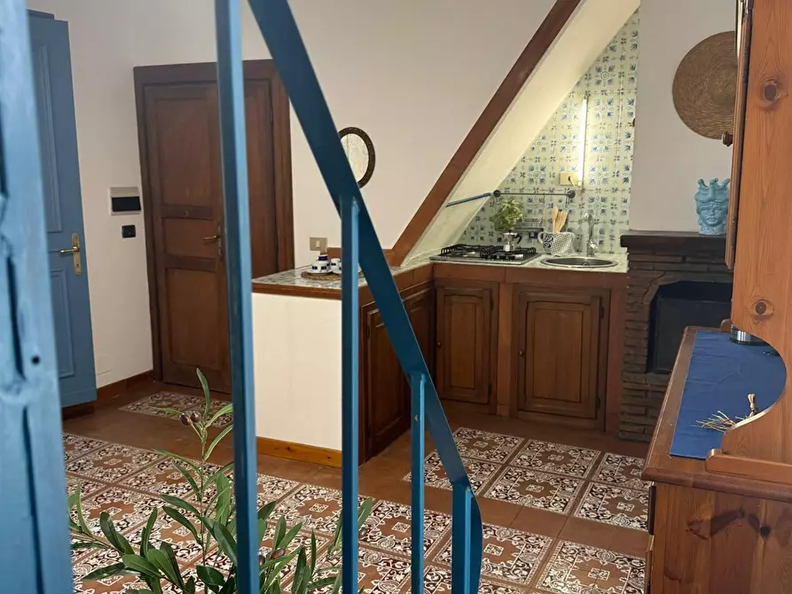 Immagine 2 di Appartamento in vendita  a Bracciano