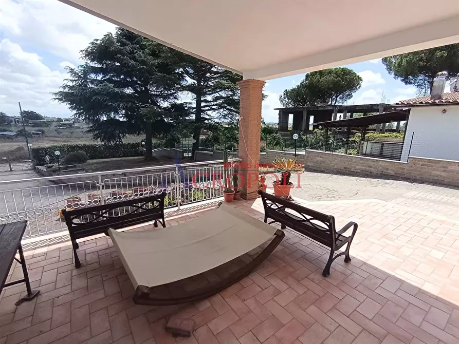 Immagine 9 di Appartamento in vendita  in via della Torretta a Anguillara Sabazia