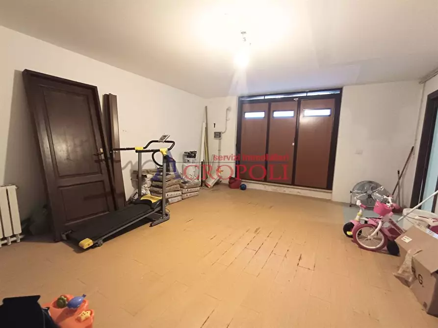 Immagine 8 di Villetta a schiera in vendita  in via Giacomo Matteotti a Anguillara Sabazia