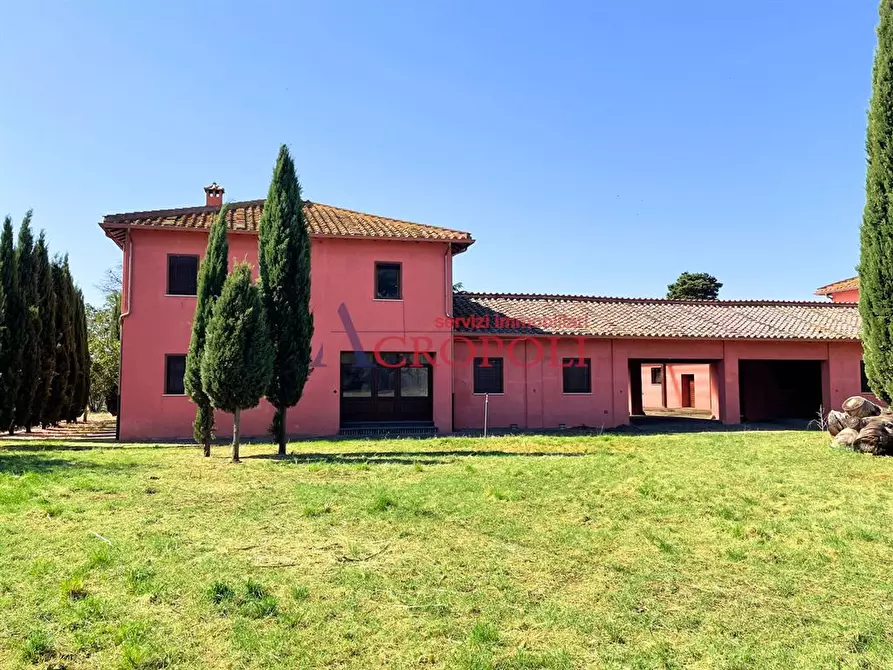 Immagine 8 di Rustico / casale in vendita  in via LanFranco di Pavia a Roma