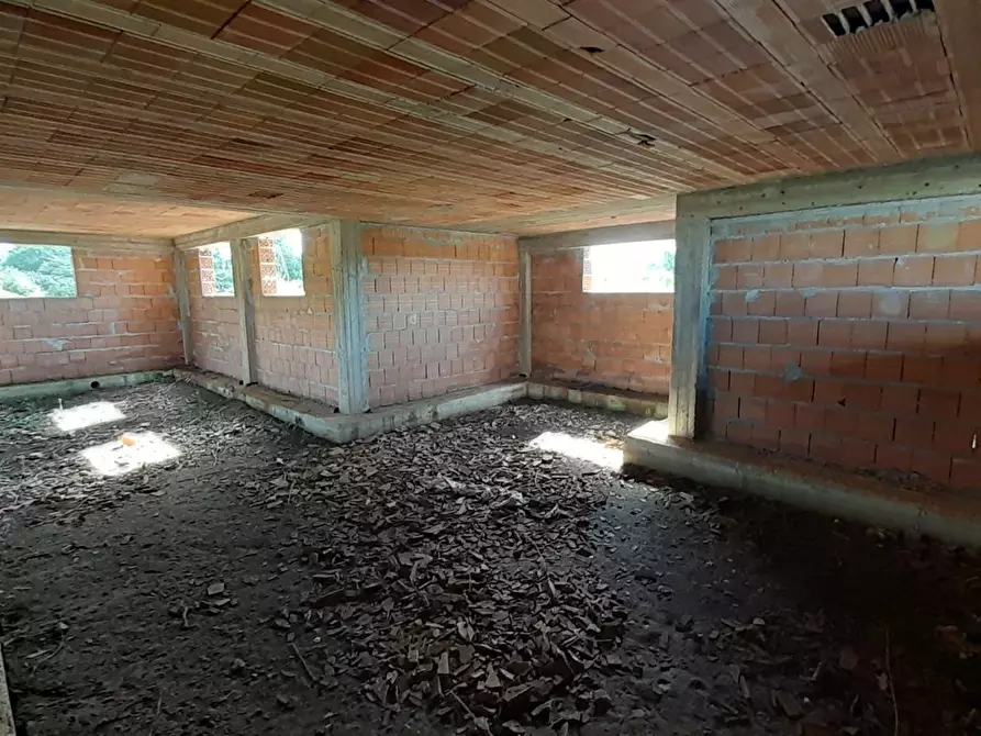 Immagine 2 di Villetta a schiera in vendita  in Via Braccianese Claudia a Canale Monterano