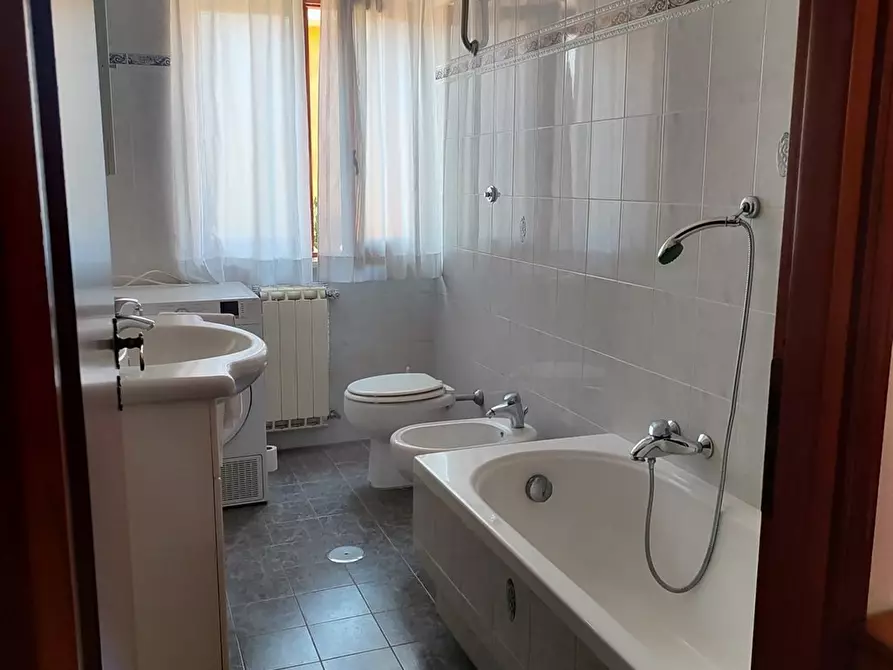 Immagine 8 di Appartamento in vendita  in Via Claudia 72 a Bracciano