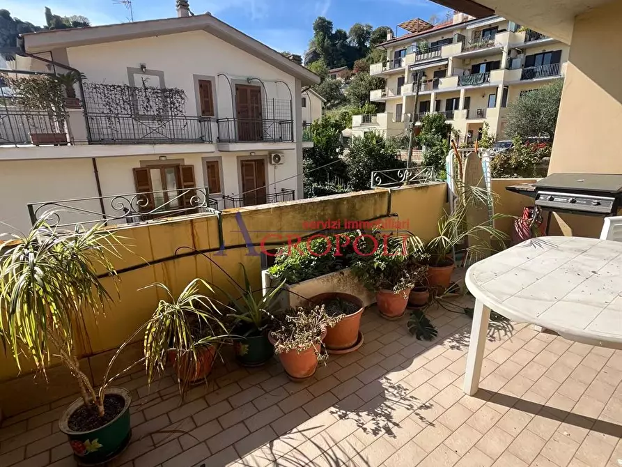 Immagine 1 di Appartamento in vendita  in Via Rigostano a Trevignano Romano