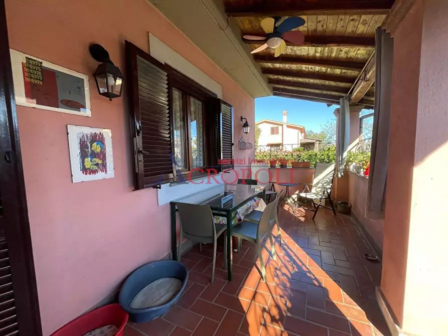 Immagine 2 di Casa bifamiliare in vendita  in via Claudio a Anguillara Sabazia