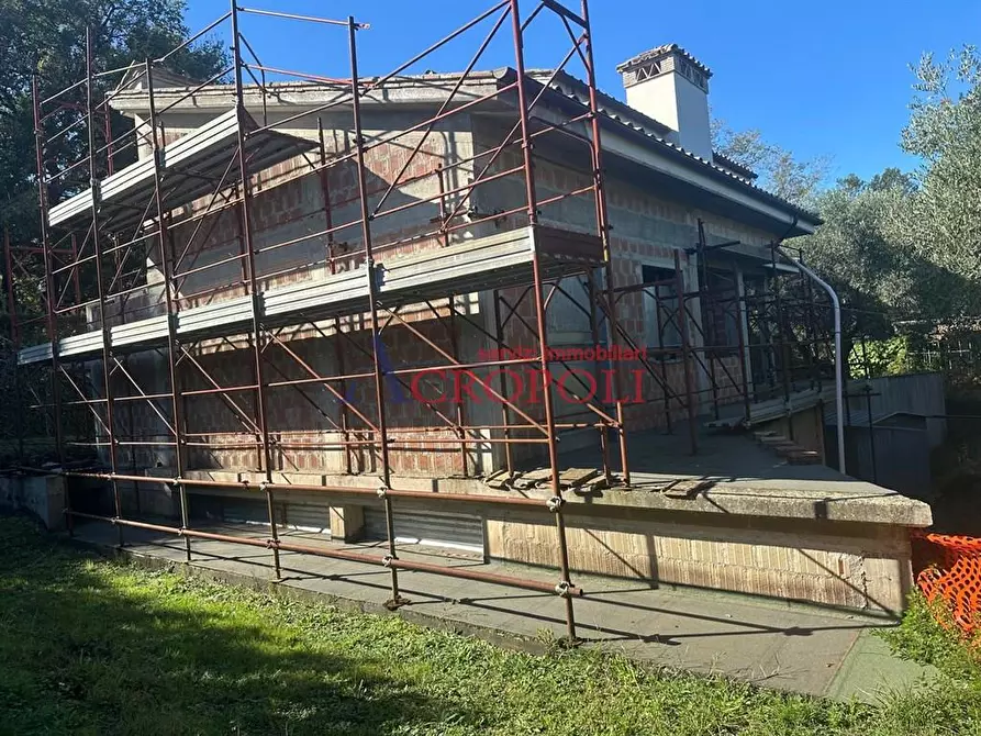 Immagine 4 di Rustico / casale in vendita  a Bracciano
