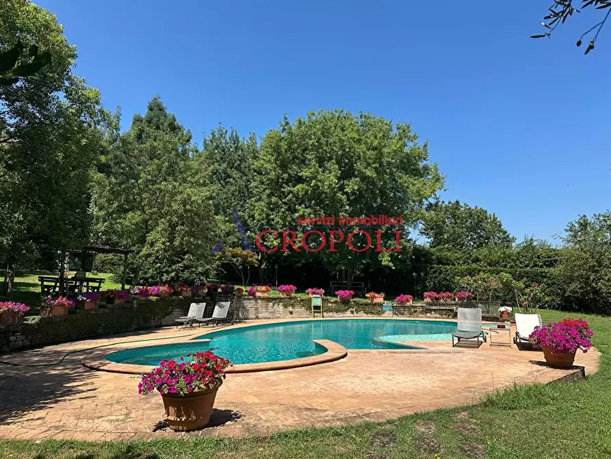 Immagine 4 di Villa in vendita  in Via Circumlacuale 18 a Bracciano
