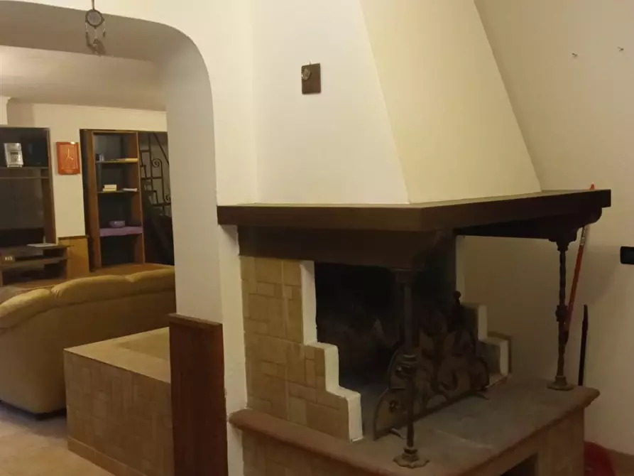 Immagine 1 di Villetta a schiera in vendita  a Manziana