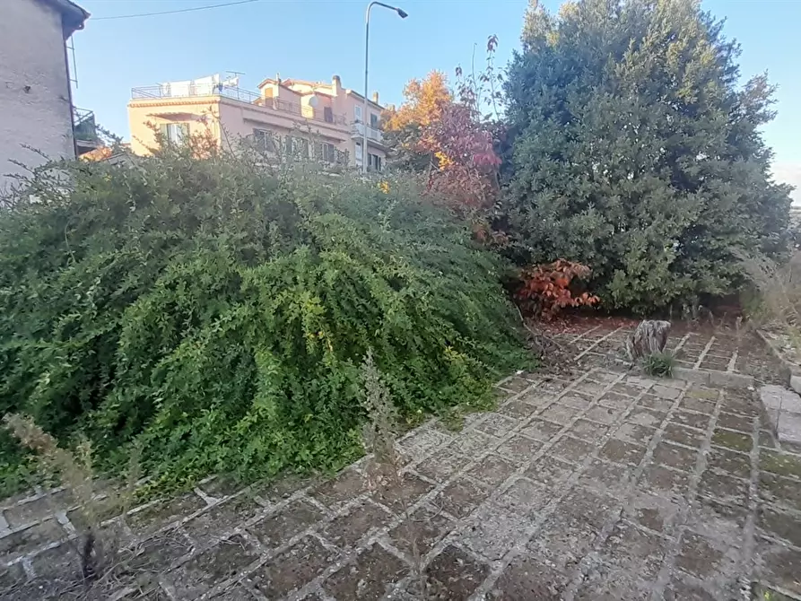 Immagine 1 di Casa indipendente in vendita  a Manziana