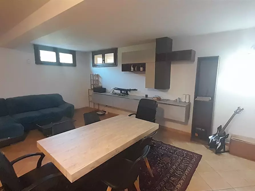 Immagine 8 di Villa in vendita  a Bracciano