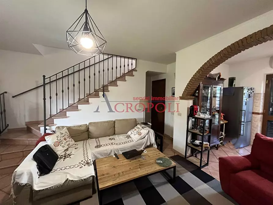 Immagine 3 di Villetta a schiera in vendita  in Via San Pietro a Trevignano Romano