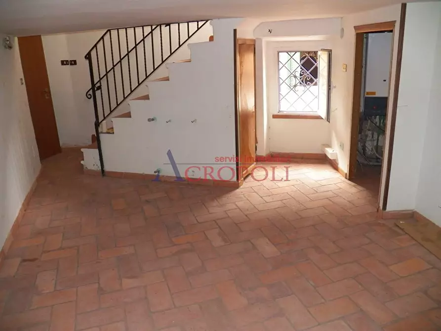 Immagine 5 di Appartamento in affitto  a Bracciano