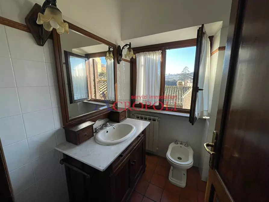 Immagine 3 di Appartamento in vendita  a Bracciano